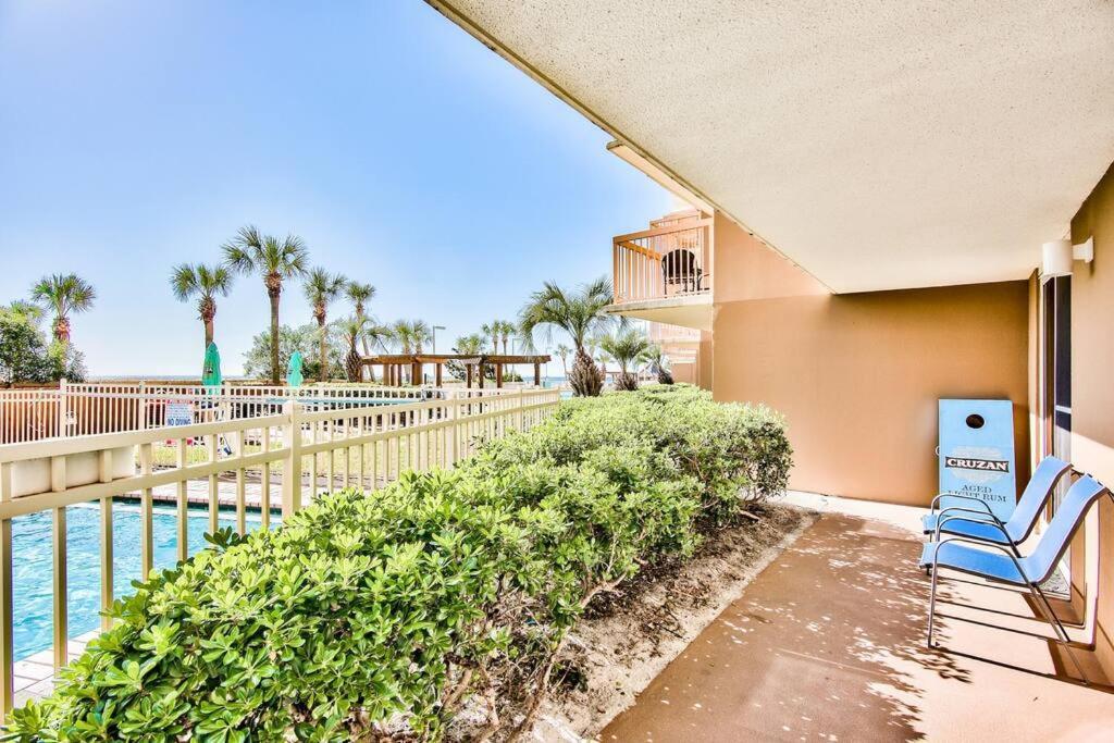 Pelican Beach Resort-Walkout Unit-On The Beach Destin Eksteriør bilde